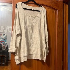 My Bel❤️ved brand cold should top, off white long sleeve shirt. Size M